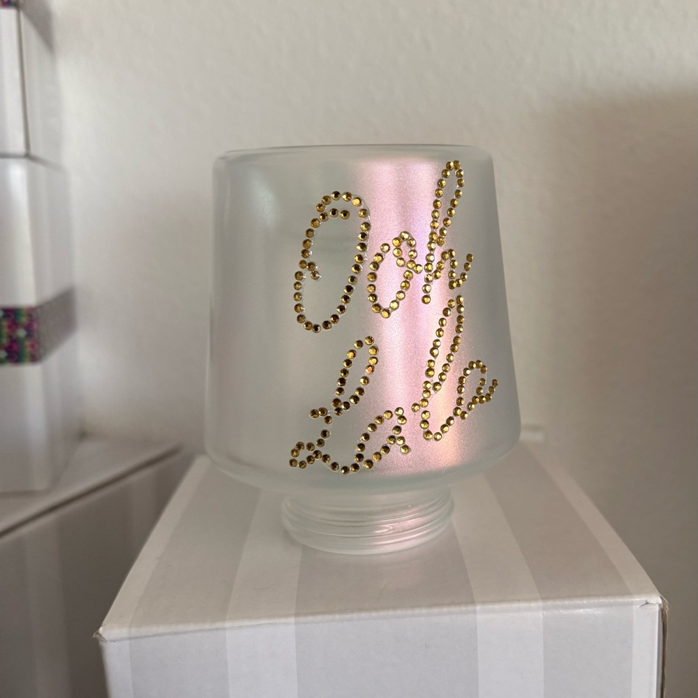 Frosted Ooh La La plug-in Warmer with Gold Accents by Scentsy